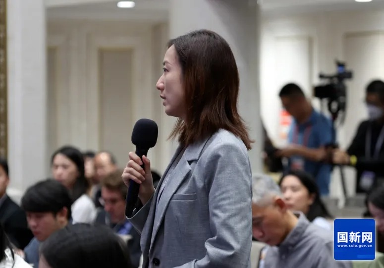pressconference-15